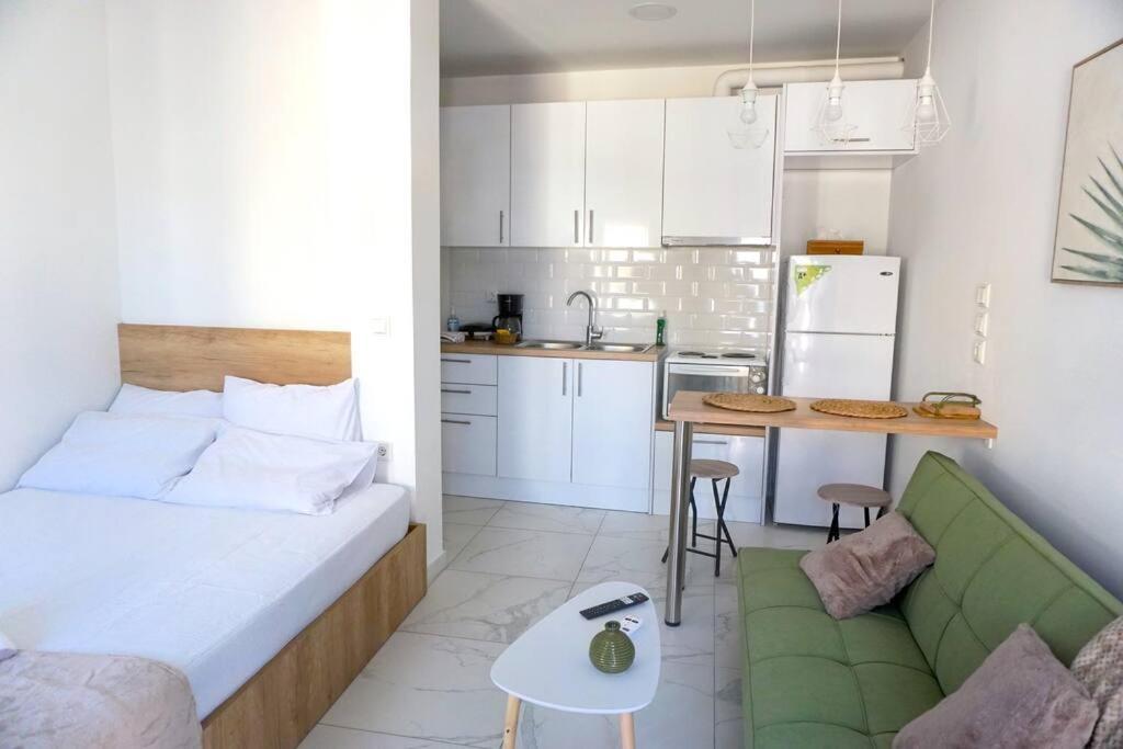 Block Of Flats - Modern Flat Apartment Ioannina Bagian luar foto